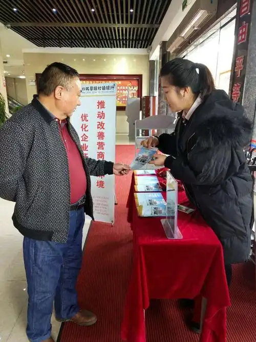 为什么芍药只长叶子不开花